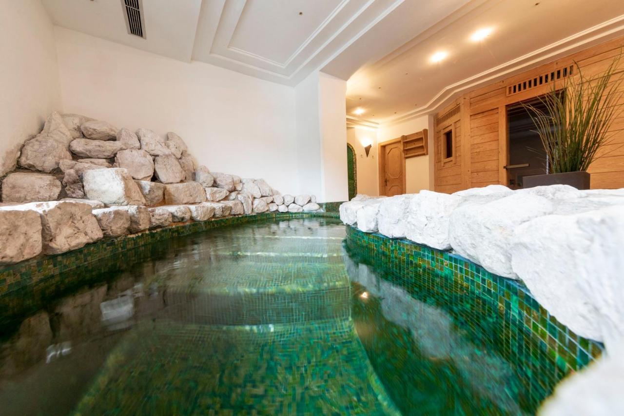 Hotel Dolomiti لا فيلا المظهر الخارجي الصورة
